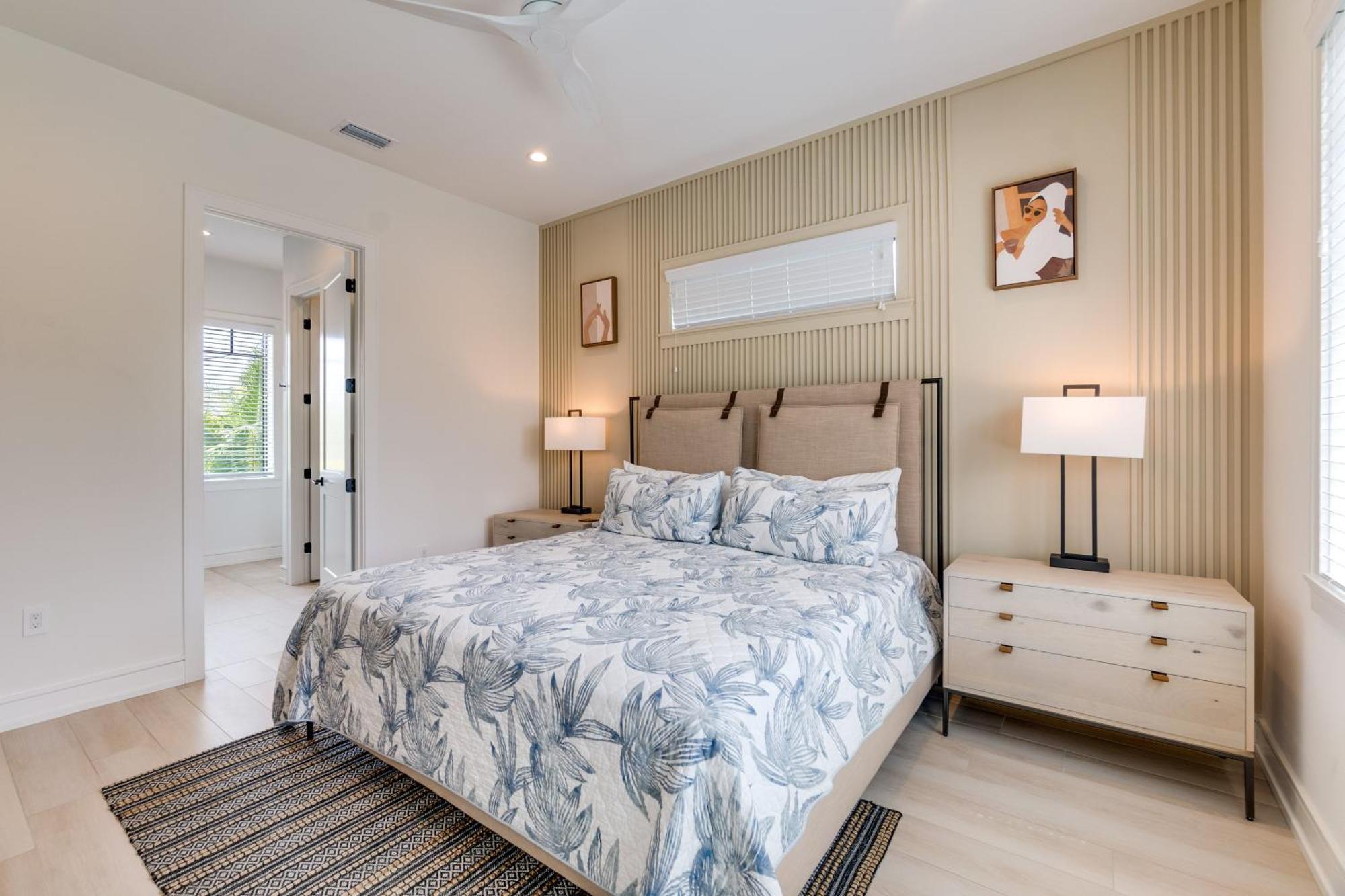 Swanky Bubbles, 9 Beds, 11 Bathrooms, Pet-Friendly With A Rooftop Deck And Steps Away To The Beach! Holmes Beach Εξωτερικό φωτογραφία