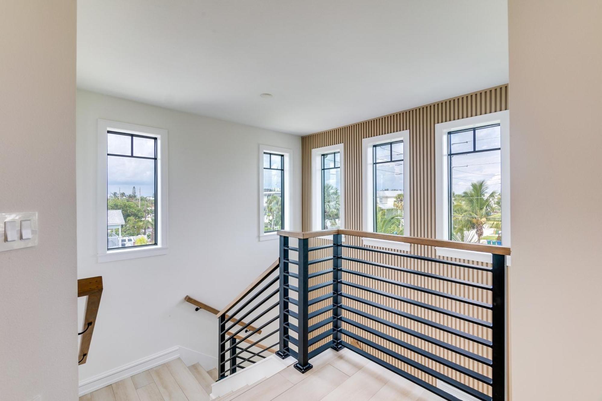 Swanky Bubbles, 9 Beds, 11 Bathrooms, Pet-Friendly With A Rooftop Deck And Steps Away To The Beach! Holmes Beach Εξωτερικό φωτογραφία