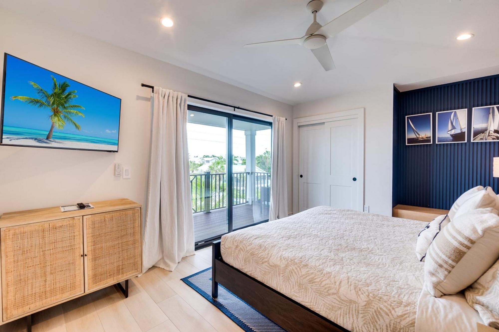 Swanky Bubbles, 9 Beds, 11 Bathrooms, Pet-Friendly With A Rooftop Deck And Steps Away To The Beach! Holmes Beach Εξωτερικό φωτογραφία